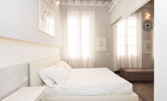 Lucrezia Apartment by Firenze Prestige