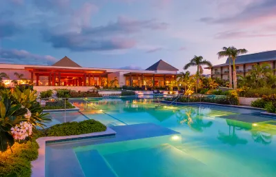 Crowne Plaza Fiji Nadi Bay Resort & Spa Hotels near Wailoaloa Beach Market