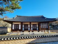 Cheongbaek Hanok Pension