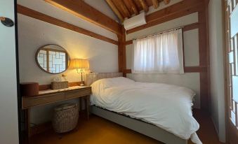 Gyeongju Hwangridan Casa De