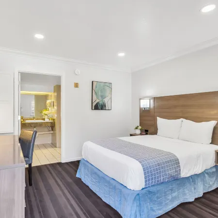 Napa Valley Hotel & Suites