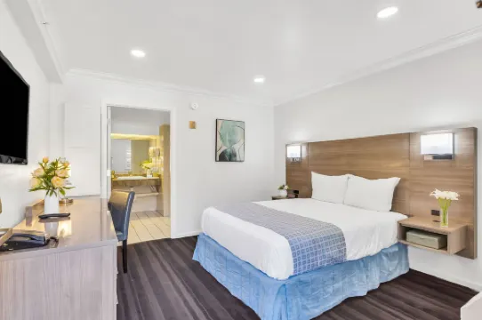 Napa Valley Hotel & Suites