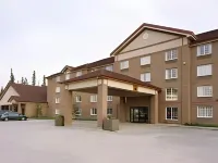 Woodlands Inn & Suites