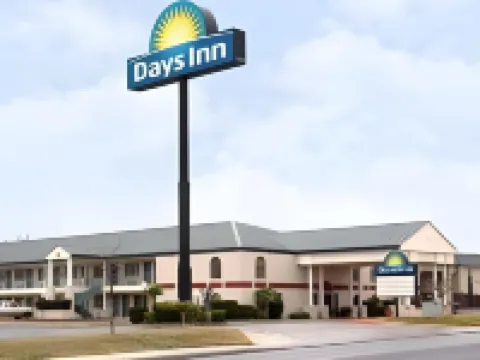 Days Inn by Wyndham New Braunfels
