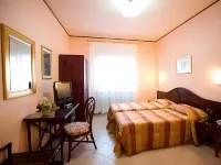 Hotel Villa Delle Rose Hotels in Santa Giusta