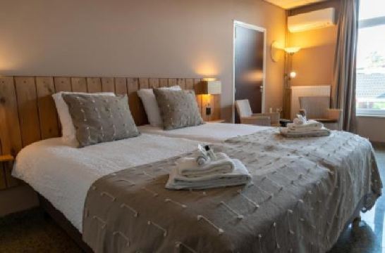 Family Room With Terrace Hotel Rooms Photo