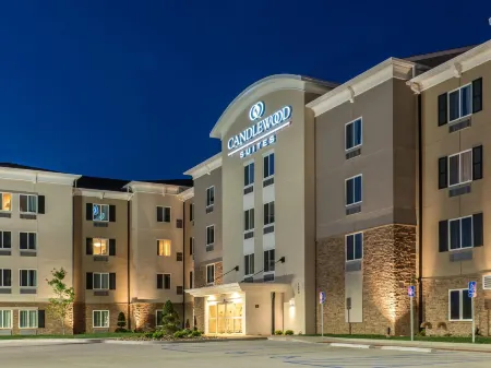 Candlewood Suites Columbia Hwy 63 & I-70