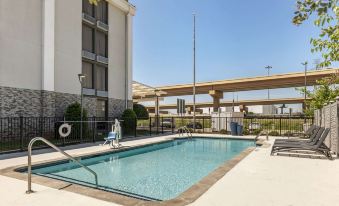 Comfort Inn Dallas North Love Field Airport