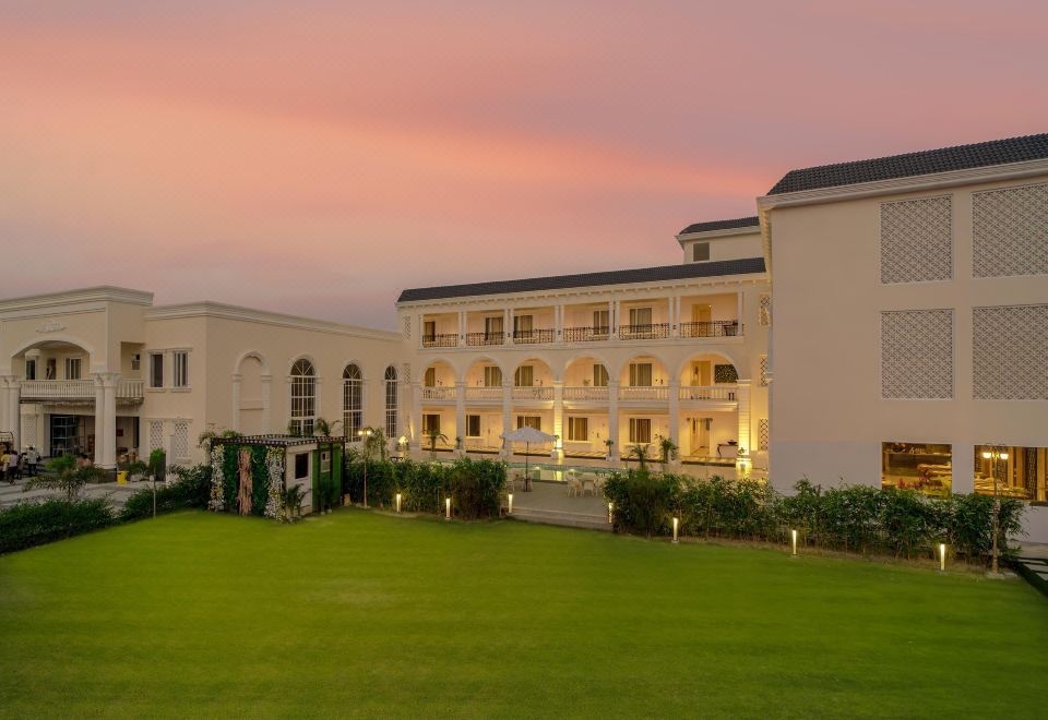 hotel overview picture