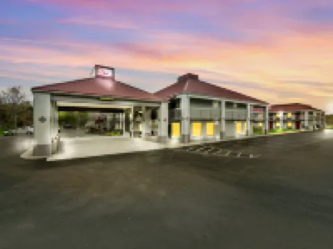 Red Roof Inn Kingsport Hotels in Sullivan County