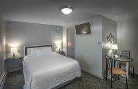Spirit Lake Resort Motel Отели в г. Парк-Рапидс