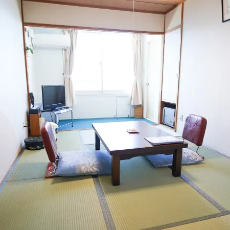 Mihama Restelle