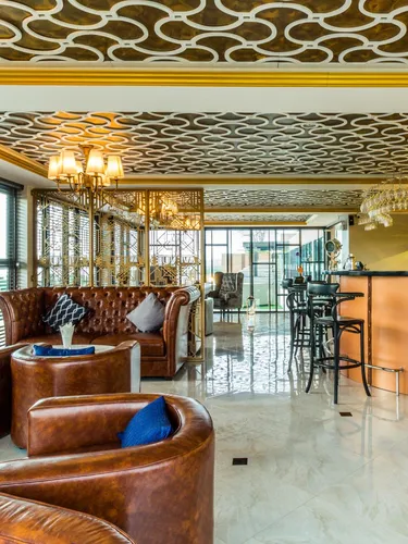 รูปภาพของTop floor apartment at 6th Avenue near Surin beach