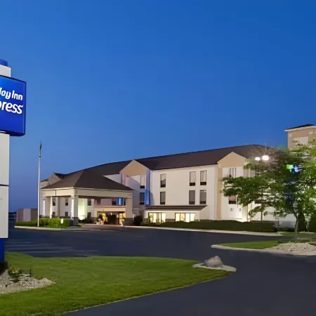 Holiday Inn Express TIFFIN by IHG Отели в г. Сенека