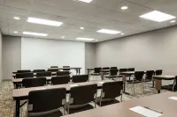 햄프턴 인 & 스위트 스프링필드