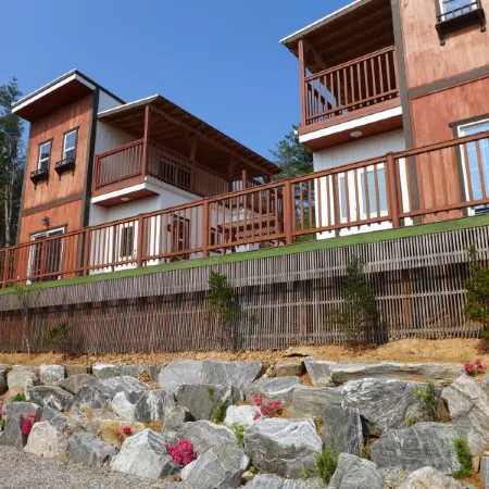 Ongjin Sol Pension