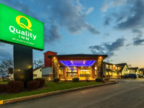 Quality Inn Hotels in Leamington