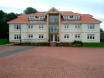 Turnberry Apartments