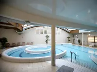 Hôtel Kastel - Relais Thalasso & Spa - Swimmingpools