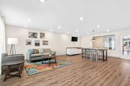 WoodSpring Suites Indio - Coachella Valley Отели в г. Индио