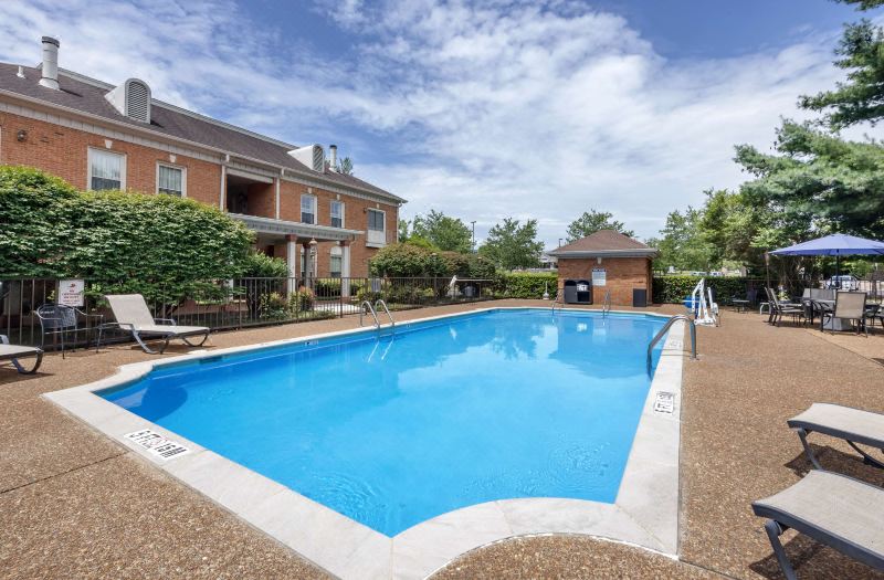 Best Western Spring Hill Inn Suites photo 2