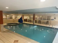 Holiday Inn Express & Suites GRAND RAPIDS-NORTH by IHG - Pools