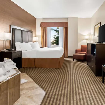 Best Western Plus Fergus Hotel