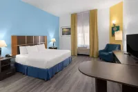 Days Inn & Suites by Wyndham Lubbock Medical Center