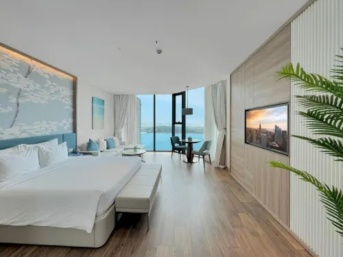 Luxury 5 Star Hotel Residence A la Carte Ha Long