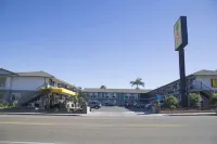 Studio 6 National City, CA - Naval Base San Diego Hotels in National City