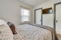 Charming Springfield Home 2 Mi to Downtown Hotels in Springfield