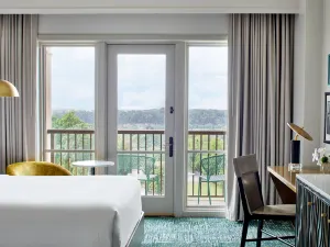 Renaissance Shoals Resort & Spa