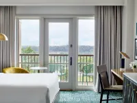 ルネッサンス ショールズ リゾート & スパ フローレンスのホテル