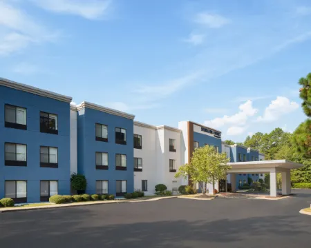 SpringHill Suites Pinehurst Southern Pines Hotels in Pinehurst