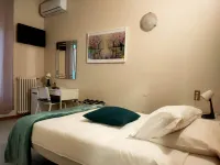 Hotel Il Boschetto فنادق في Pistoia