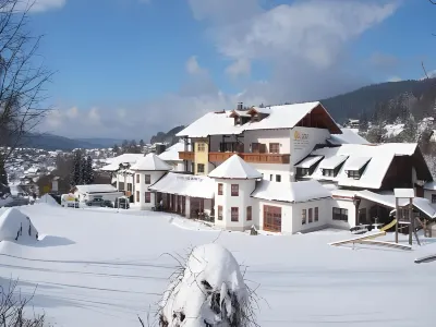 Wellness- und Wohlfühlhotel Waldeck - Carmen Geiger-Brückl Hotels in der Nähe von Hochfall Wasserfall