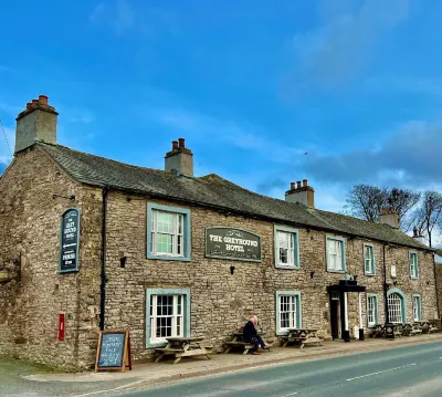 The Greyhound Hotel Hotels in Shap
