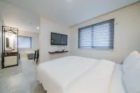 La Feliz Hotel Csm