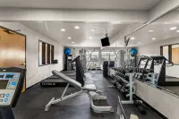 Best Western Socorro Hotel  Suites - gimnasio