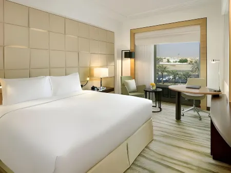 DoubleTree by Hilton Riyadh - Al Muroj Business Gate