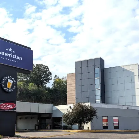 AmericInn by Wyndham Rochester Near Mayo Clinic