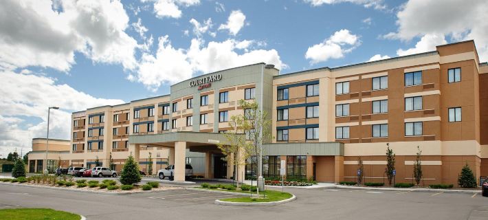 Courtyard Kingston Highway 401/Division Street Hotels in Kingston
