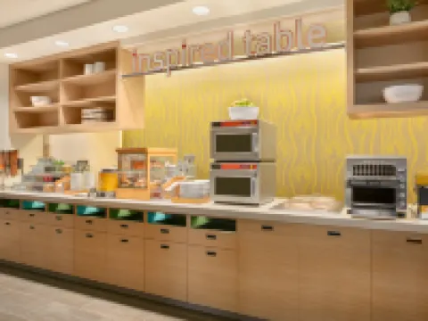 Home2 Suites by Hilton Chantilly Dulles Airport Hotels in Dulles