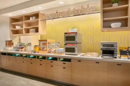 Home2 Suites by Hilton Chantilly Dulles Airport Отели в г. Даллес