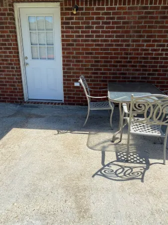 Relax in our beautiful New Orleans themed townhome