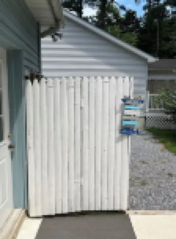 Beautiful Beach House Totally Renovated 4 Bedroom 2 Bath Pet Friendly