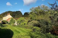 2 bed Barn, open living space , pet friendly, rural, with easy access from M4 Hotel di 