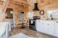 The Wingtip at Tiny Bluff