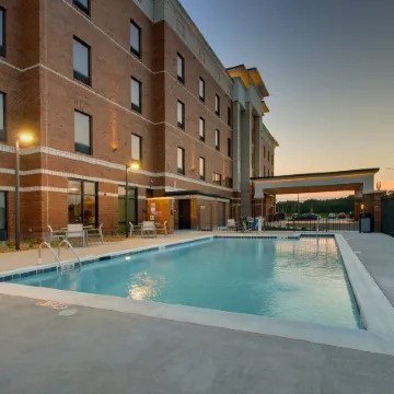 Hampton Inn by Hilton Sneads Ferry North Topsail Beach