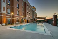 Hampton Inn by Hilton Sneads Ferry North Topsail Beach Hotel di North Topsail Beach